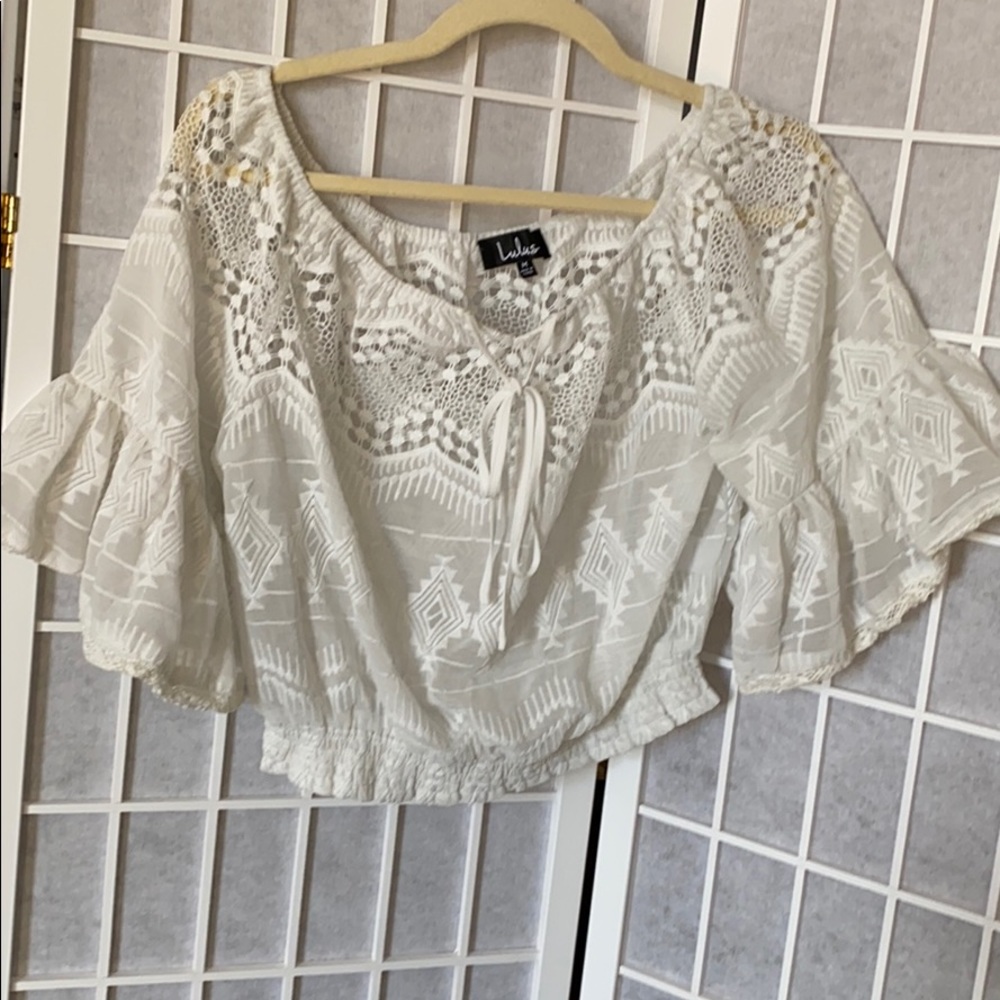 Cropped lace top